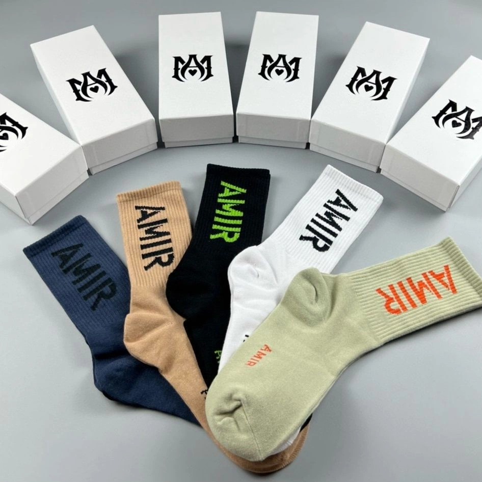 5 Pairs Letter Print Crew Socks Color Block Unisex Casual Sports Mid Calf Socks Gift Packaging