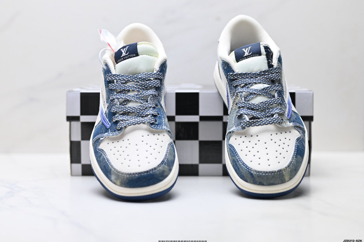 Nike Low-Top Sneakers Blue White Graphic Alt Unisex Collaboration Edition Style 21