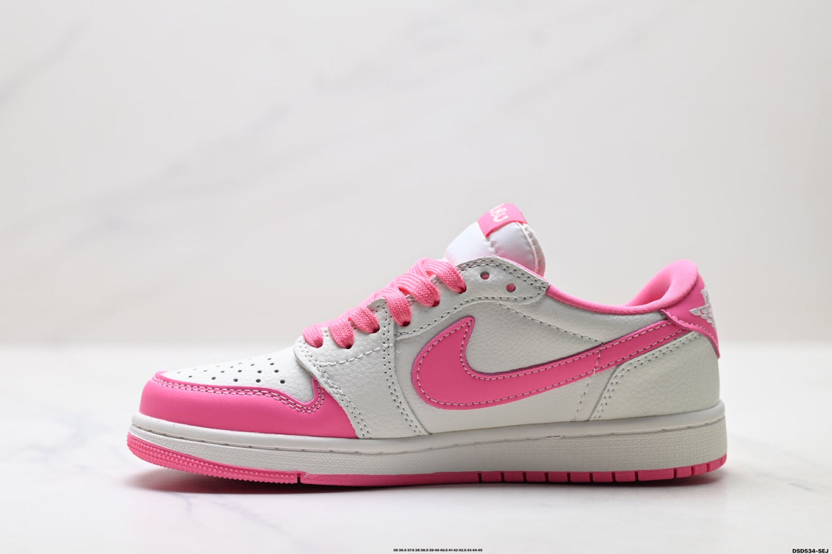 Nike Low-Top Sneakers Pink White Cartoon Unisex Collaboration Edition Style 36