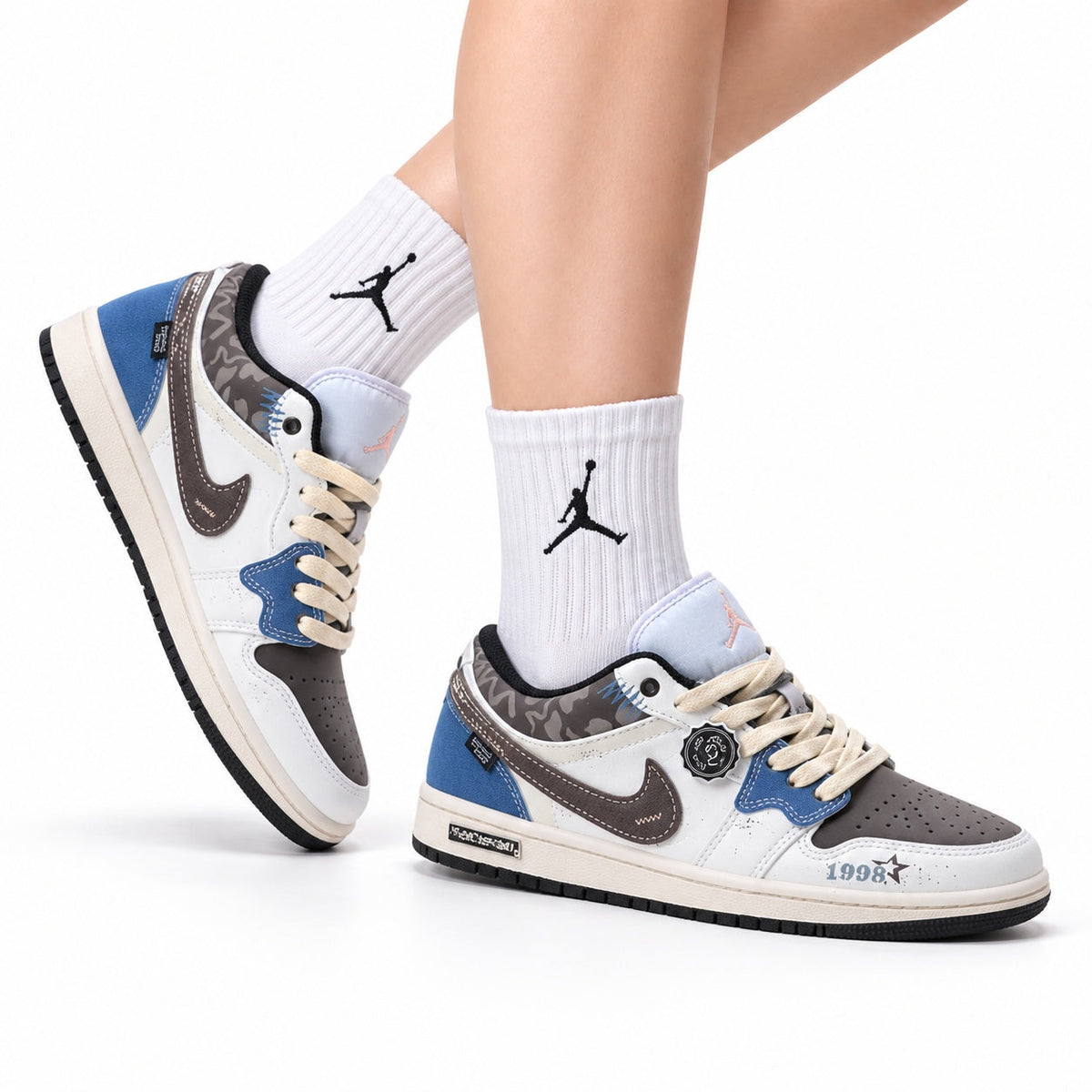 Nike Low-Top Sneakers White Brown Black Unisex Style 17