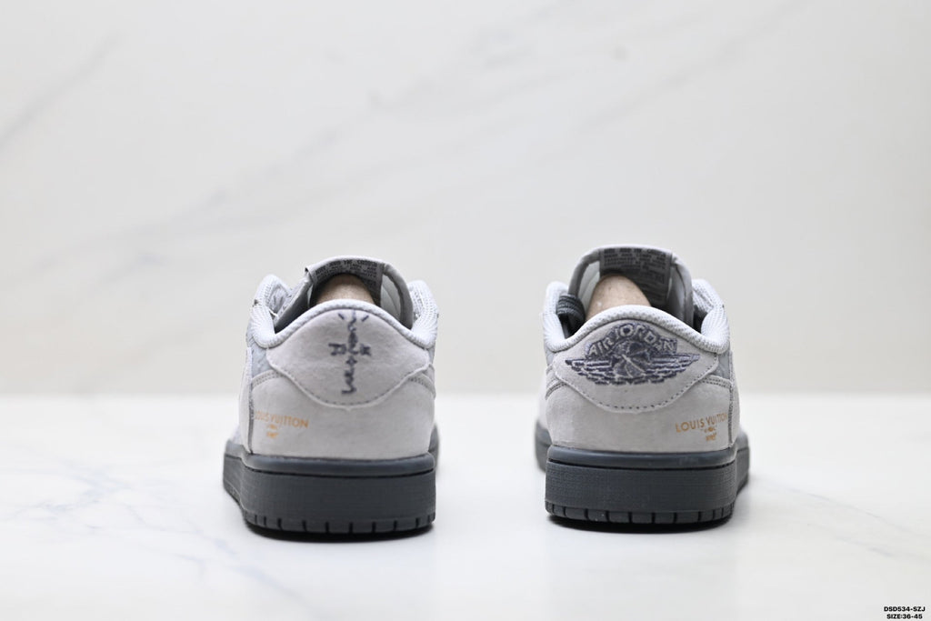 Nike Low-Top Sneakers White Gray Unisex Style 14