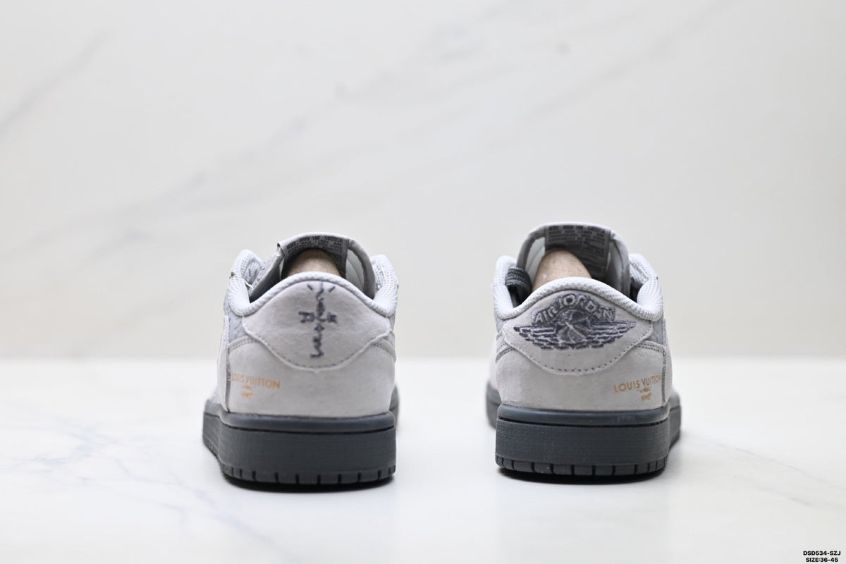 Nike Low-Top Sneakers White Gray Unisex Style 14